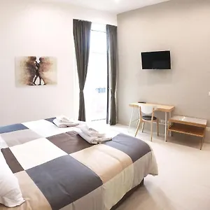 Apartamento Dante, CTA